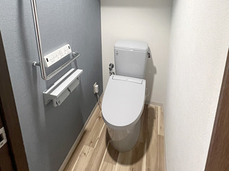 トイレリフォーム アクセントが映え、入るたびに気分が上がるレストルーム